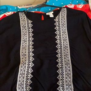 Crop top tee